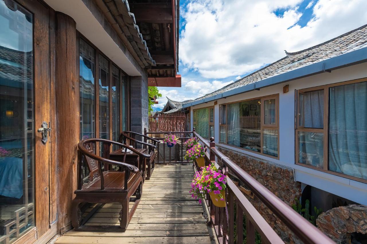 Lijiang Gui Yuan Tian Ju Guesthouse Esterno foto